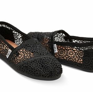 Tom's Moroccan crochet classics black womens shoes